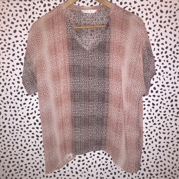 CAbi Tops - Cabi sheer XXS Top